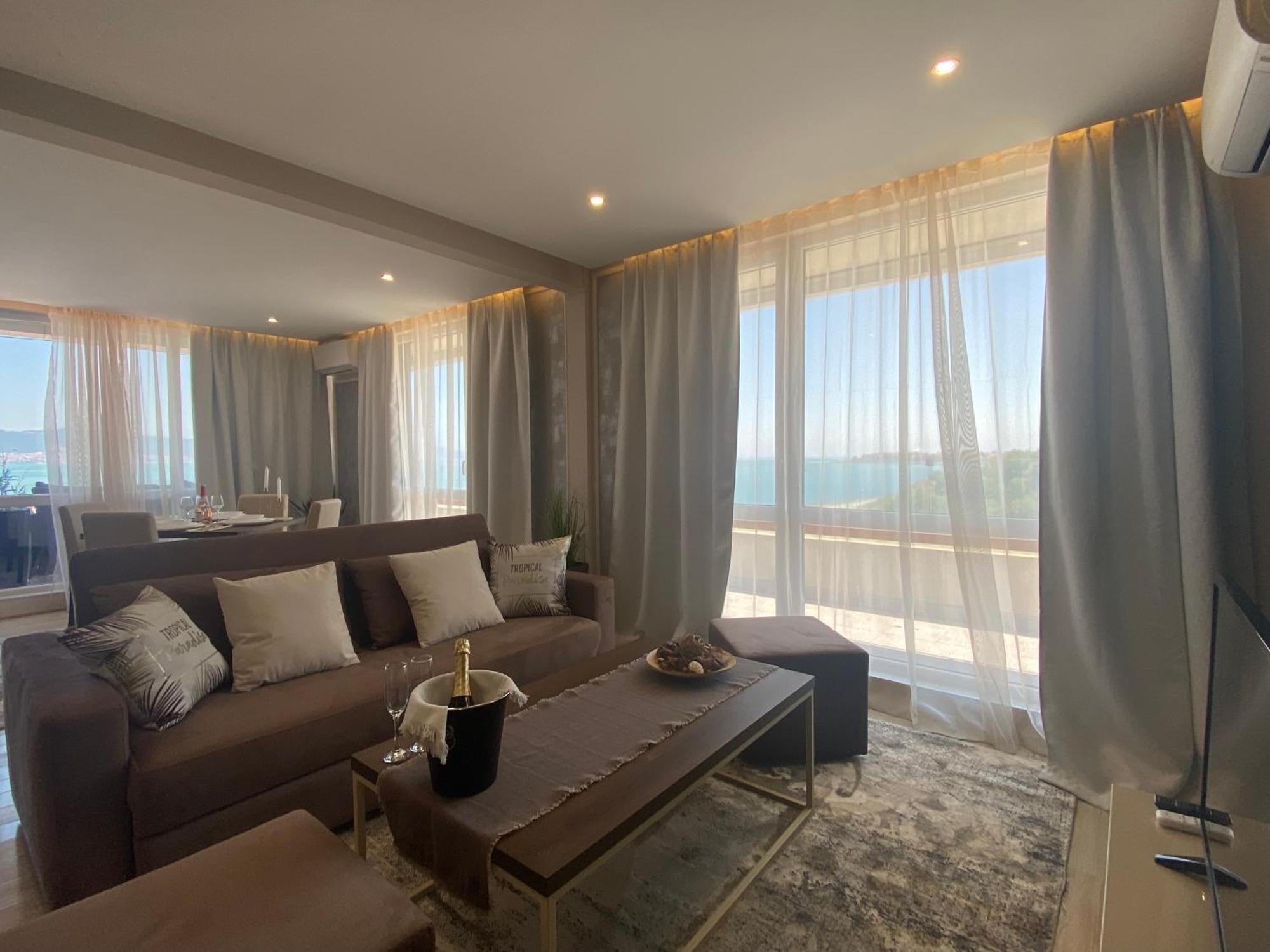 Paradiso 'В' 607 Large Luxury Apartment เนเซบาร์ ภายนอก รูปภาพ