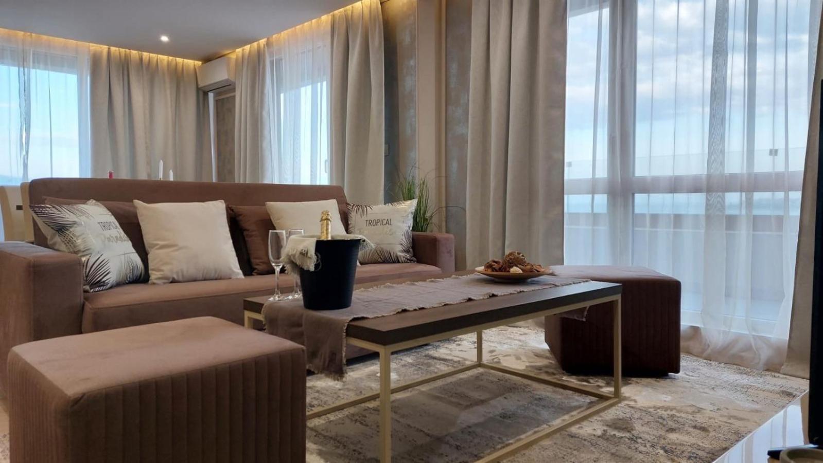 Paradiso 'В' 607 Large Luxury Apartment เนเซบาร์ ภายนอก รูปภาพ