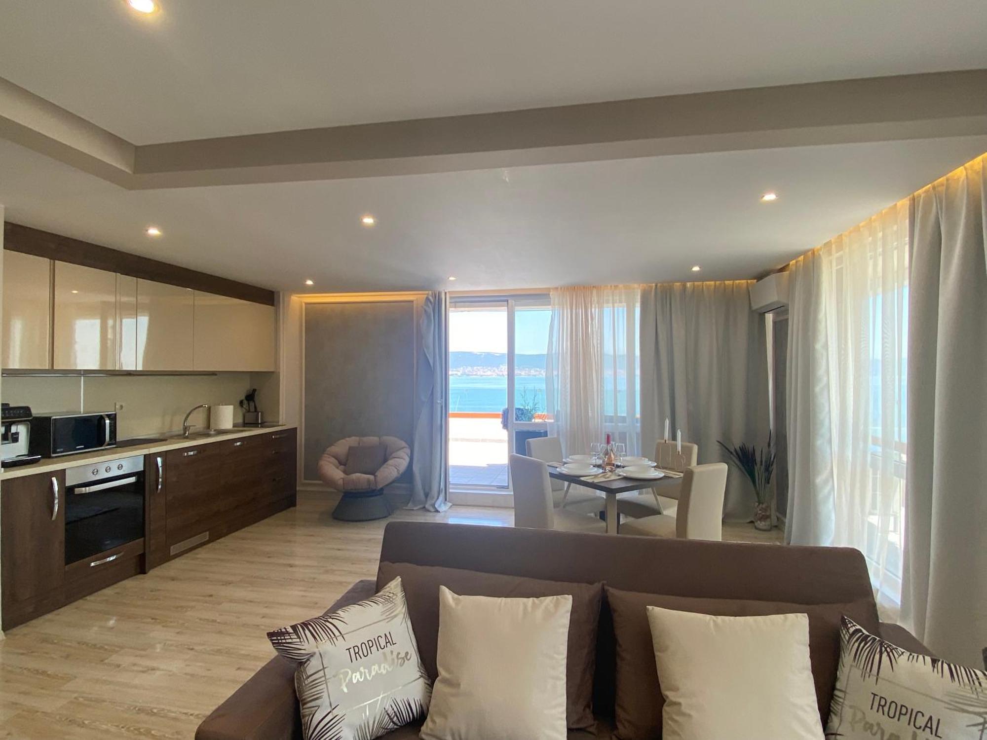 Paradiso 'В' 607 Large Luxury Apartment เนเซบาร์ ภายนอก รูปภาพ